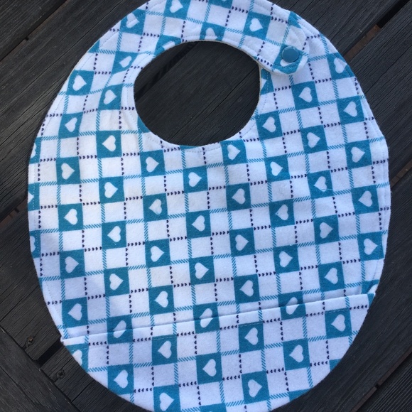 Flannel Baby Bib with Organic Flannel Backing - Picture 3 of 4